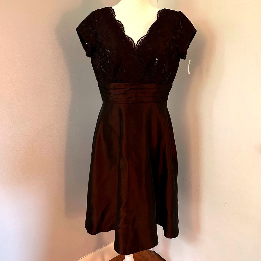VTG Oblique Chocolate Brown Lace Sequin Fit &‎ Flare Cocktail Dress 8 NWT Formal